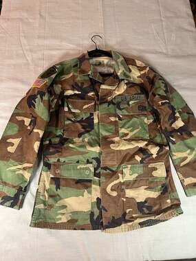 Vintage US Army Woodland Camo BDU Combat Jacket Coat Ripstop with Patches
